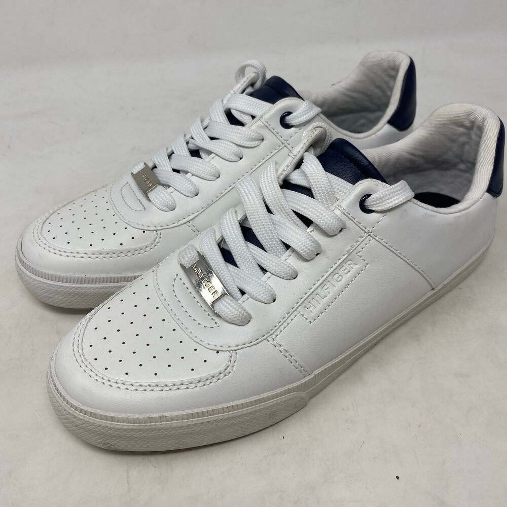 Tommy Hilfiger Lawlee White Sneaker Tennis Womens Size 7.5